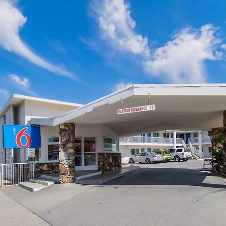 Motel 6-San Bernardino, Ca - Downtown Exteriör bild